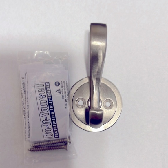 Franklin Brass Coat And Hat Hook With Round Base In Satin Nickel, 5 hooks - Picture 4 of 7